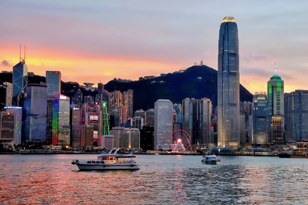 有錢(qián)人爭(zhēng)相購(gòu)買(mǎi)香港巨額保險(xiǎn)，背后原因竟然是 ......